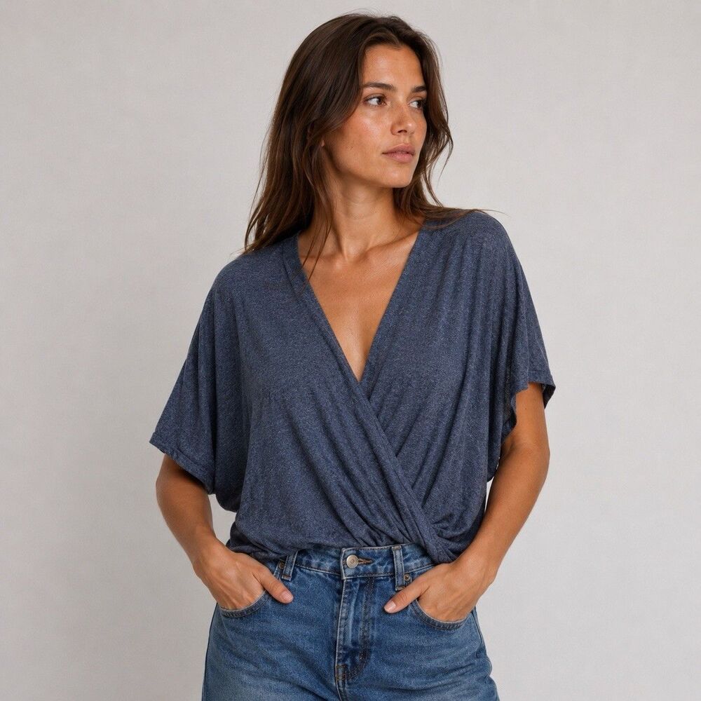 Abercrombie & Fitch Faux Wrap V-Neck Blue Top Lounge Minimalist Stretch Sz Small